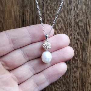 18 Inch Sterling Silver Crystal Ball And White Genuine Pearl Necklace